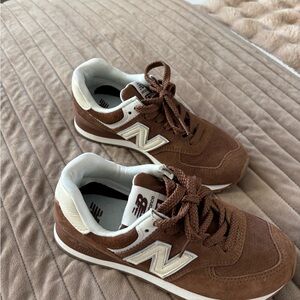 New Balance suede Brown and White Sneakers size 6